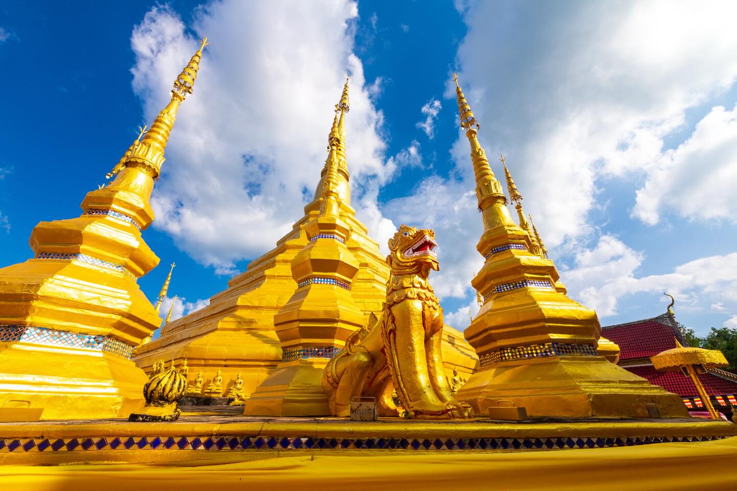 ./⋰午年生まれの方にご利益をもたらすタイの寺院から、新年の ...